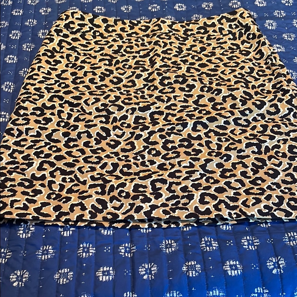 Talbots Leopard Print Skirt - Picture 2 of 7